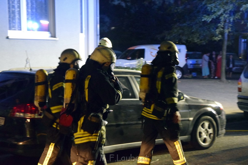 Feuer 2 Y Kellerbrand Koeln Ostheim Ruppinerstr P102.JPG - Miklos Laubert